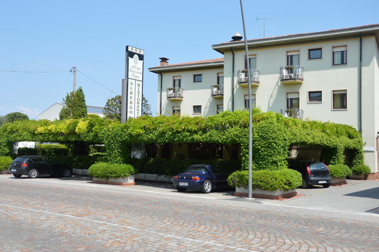 Albergo Ristorante Papa Пескьера-дель-Гарда Экстерьер фото